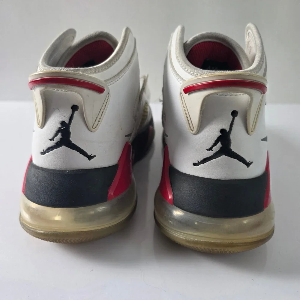 Nike Jordan Mars 270 White Fire Red CD7070-100 Mens Sneakers Size 9.5